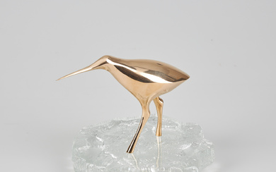 TAPIO WIRKKALA. BIRD SCULPTURE, “Beckasin”, brass, glass, marked Made in Finland, Kultakeskus Oy.