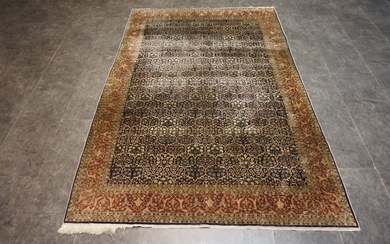 Turkish Hereke signed silk carpet - Carpet - 240 cm - 153 cm