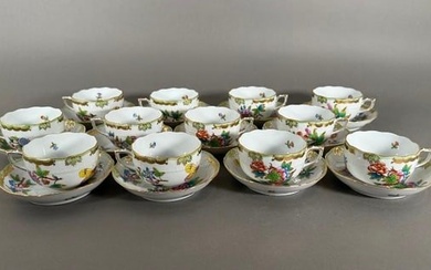 Twelve Herend Queen Victoria Green Teacups and Saucers