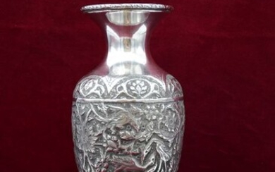 Vase, Flower vase - .840 silver - Iran - First half 20th century