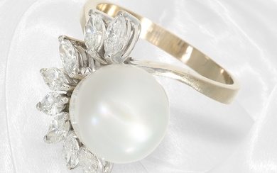 Very decorative goldsmith's ring with fine South Sea cultured pearl and beautiful quality diamonds