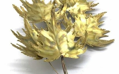 Vintage Gold Tone Leaf Bushel Metal Sculpture
