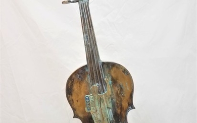 כינור ברונזה בגודל מלא מעוטר תבליט ישראליאנה, עבודת יד...