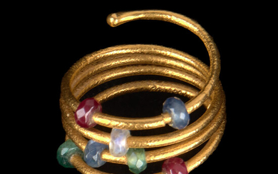 Gold vintage Arabian style bracelet with semi-precious stones [Vintage]