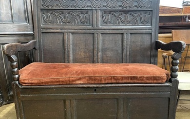 17th century William & Mary carved bench