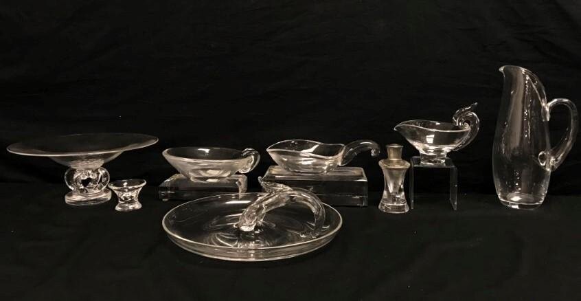 8 PIECES - STEUBEN CLEAR GLASS GROUPING
