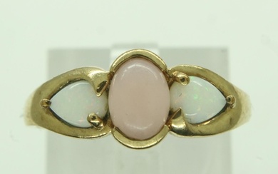9ct gold, coral and opal set trilogy ring, size P, 2.6g. UK ...