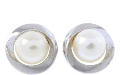 9ct gold cultured pearl earrings