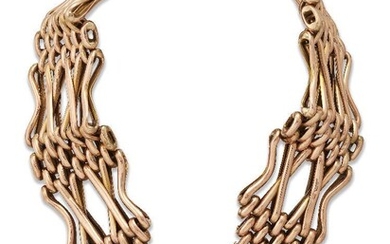 A 9-carat gold gate link bracelet, to a heart-shaped padlock clasp.