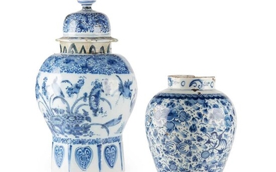 A DELFT WARE BLUE AND WHITE BALUSTER JAR AND COVER 18TH CENTURY