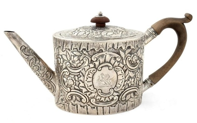 A George III Silver Teapot Height 5 1/8 x length over