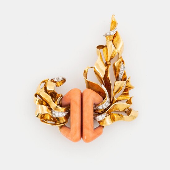 A Kutchinsky brooch in 18K gold set with coral and round brilliant-cut diamonds