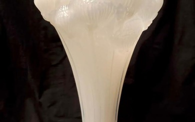 A LALIQUE Rose White Opaline Crystal Vase, Signed