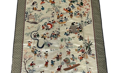 A LARGE CHINESE SILK EMBROIDERY 20TH CENTURY '100 BOYS',...