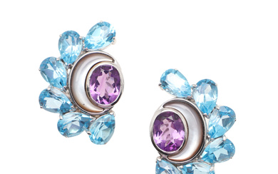 A PAIR OF 18CT GOLD, AMETHYST AND BLUE TOPAZ EARRINGS BY KY LO.