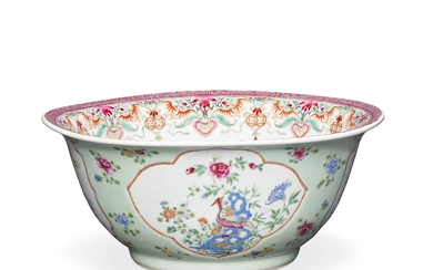 A PALE-GREEN GROUND FAMILLE ROSE BOWL CHINA