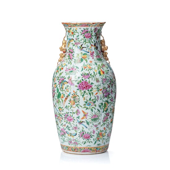 A famille rose vase, Qing dynasty, Canton, 19th Century.