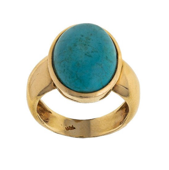 A large cabochon turquoise ring, the oval cabochon turquoise in collet mount to tapering domed hoop, ring size, S
