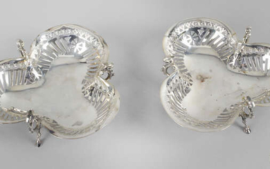 A pair of late Victorian Scottish silver trefoil shape dishes.