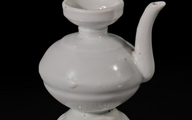 A small Chinese white glazed porcelain ewer 白