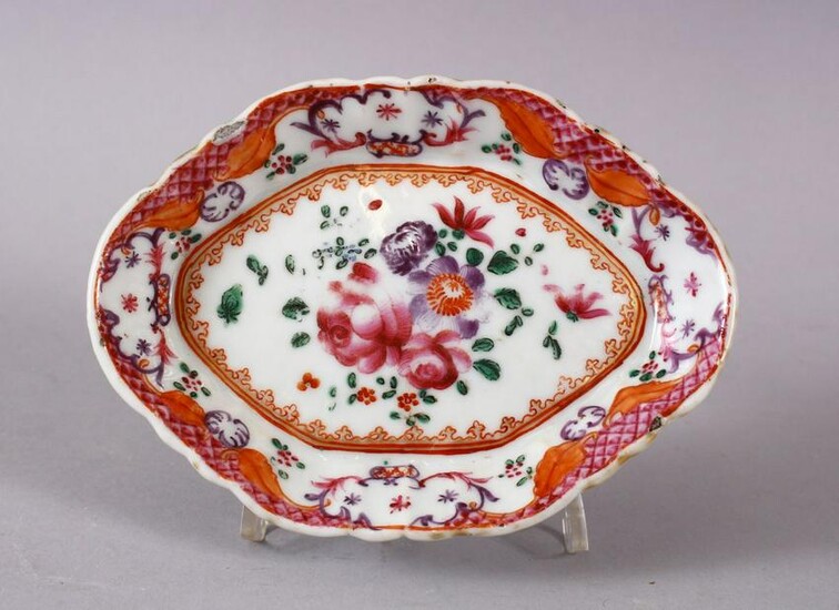 AN 18TH CENTURY CHINESE EXPORT FAMILLE ROSE PORCELAIN