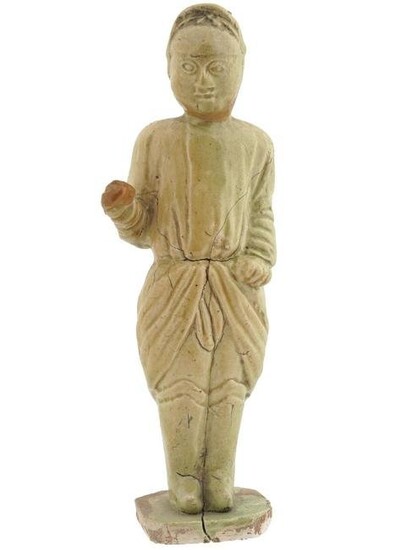 ANCIENT CHINESE TANG TERRACOTTA FIGURE OF GROOM