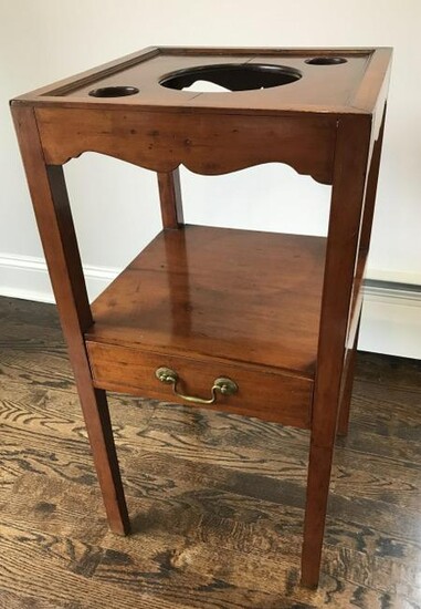 Antique English 18th C Wash Stand Table
