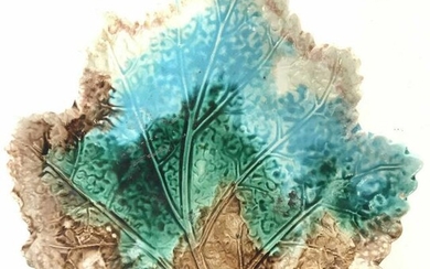 Antique MAJOLICA Porcelain Cabbage Leaf Platter