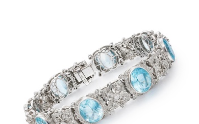 Aquamarine and Diamond Bracelet | 海藍寶 配 鑽石 手鏈