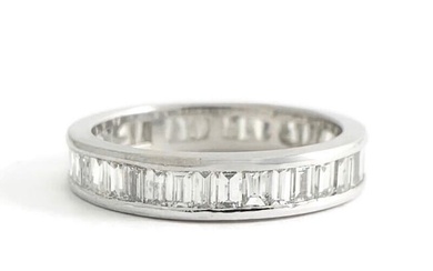 Baguette Diamond Channel-Set Eternity Ring Wedding Band Platinum Size 6.5, 4.31G