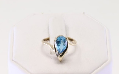 Blue Topaz & Diamond Ring 14Kt.