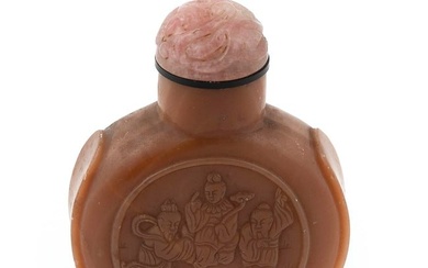 CHINESE CARVED BUTTERSCOTCH AGATE SNUFF BOTTLE Early 20th Century Height 2.5". Pink quartz stopper.