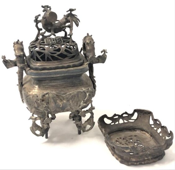 CHINESE QING DYNASTY CAST METAL CENSER