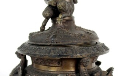 Calamaio in bronzo alla maniera della bottega di Andrea Briosco detto il Riccio