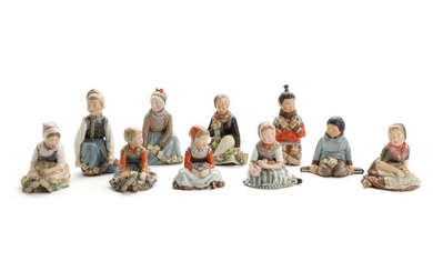 Carl Martin-Hansen: Royal Copenhagen porcelain figurines of boys and girls in regional costumes. H. 9–15 cm. (10)