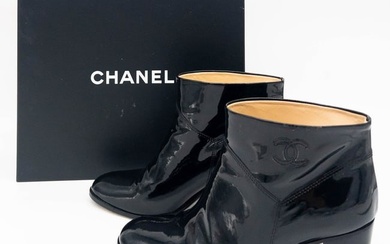 Chanel Black Patent Leather Ankle Boots Size 40