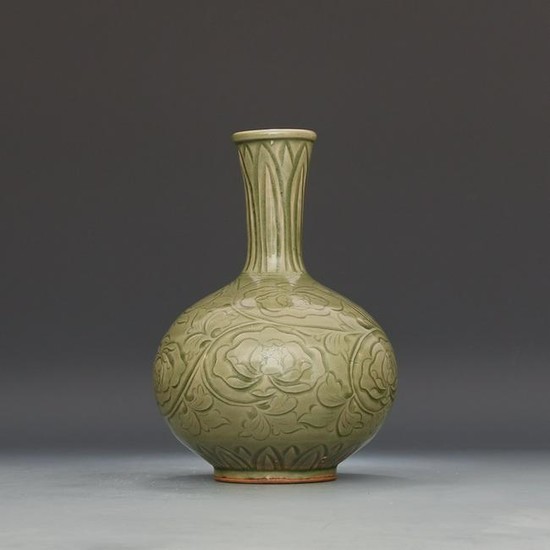 Chinese Yaozhou kiln Porcelain Vase