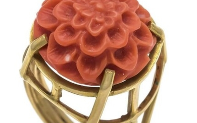 Coral ring GG 750/000 unstampe