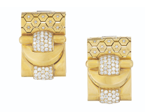 DIAMOND AND GOLD 'LUDO HEXAGONE' BROOCHES