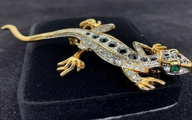 Delicate Gecko Brooch with Encrusted Swarovski Crystals, Black Onyx, and Emeralds