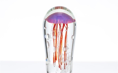 Dichroic Jellyfish by Sean O'Donoghue, Noosa Master Glassblower, trained at...