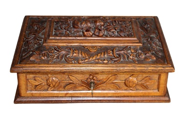 French carved oak dresser box in Louis XVI style