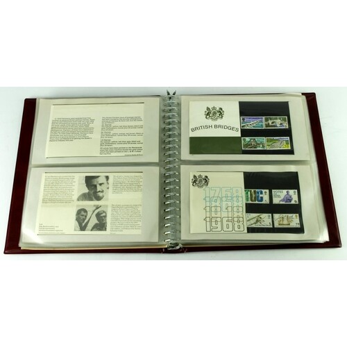 GB - 1964-71 Presentation Packs (approx 40) with better note...