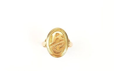 GOLD 750 KNIGHT RING ‰, engraved RC initials, TDD 50, pds 5.8 g