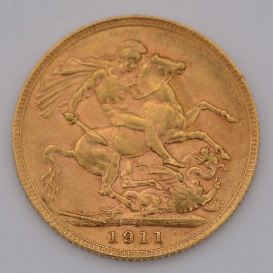 George V gold Sovereign coin, 1911, 8g.