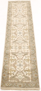 Hand-Knotted Ivory Oushak Carpet