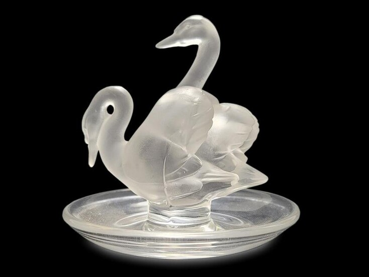 Lalique, France swan trinket ring frosted glass dish