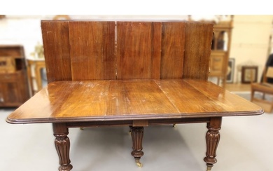 Large 19th Century and later mahogany pull-out extending din...