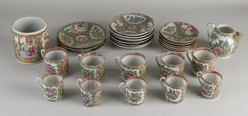 Lot of Chinese / Cantonese Family Rose porcelain