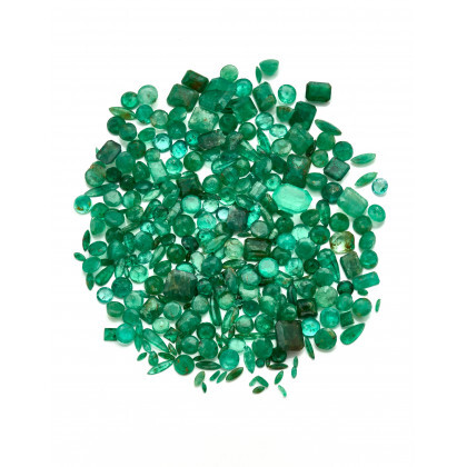 Lot of several emeralds for a total of ct. 107.14 circa.